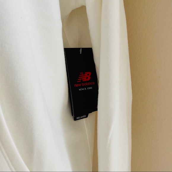 NWT new balance white captivate hoodie - Picture 9 of 9